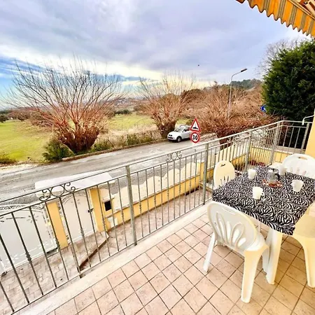 アパート Bilo Leondino, Moderno Al Taunus