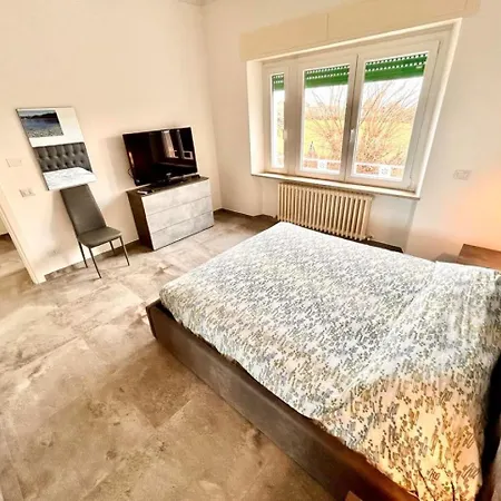 アパート Bilo Leondino, Moderno Al Taunus *